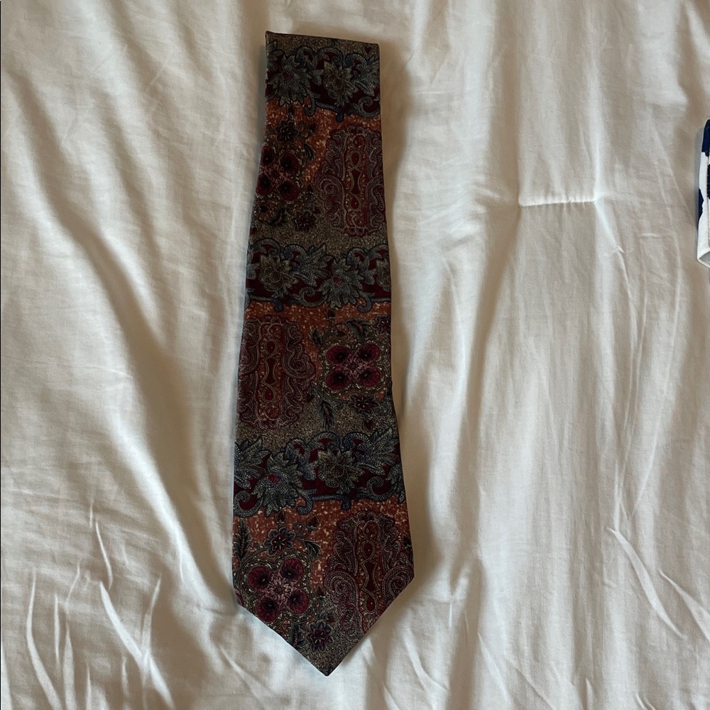 Windsor Multicolor Paisley Tie